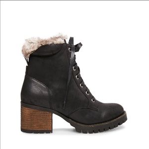 Steve Madden boots